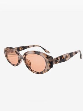 Tortoiseshell Sunglasses with Pink Lenses